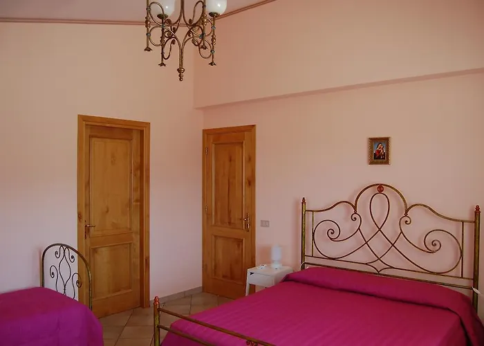 89 Bed and breakfast 3*